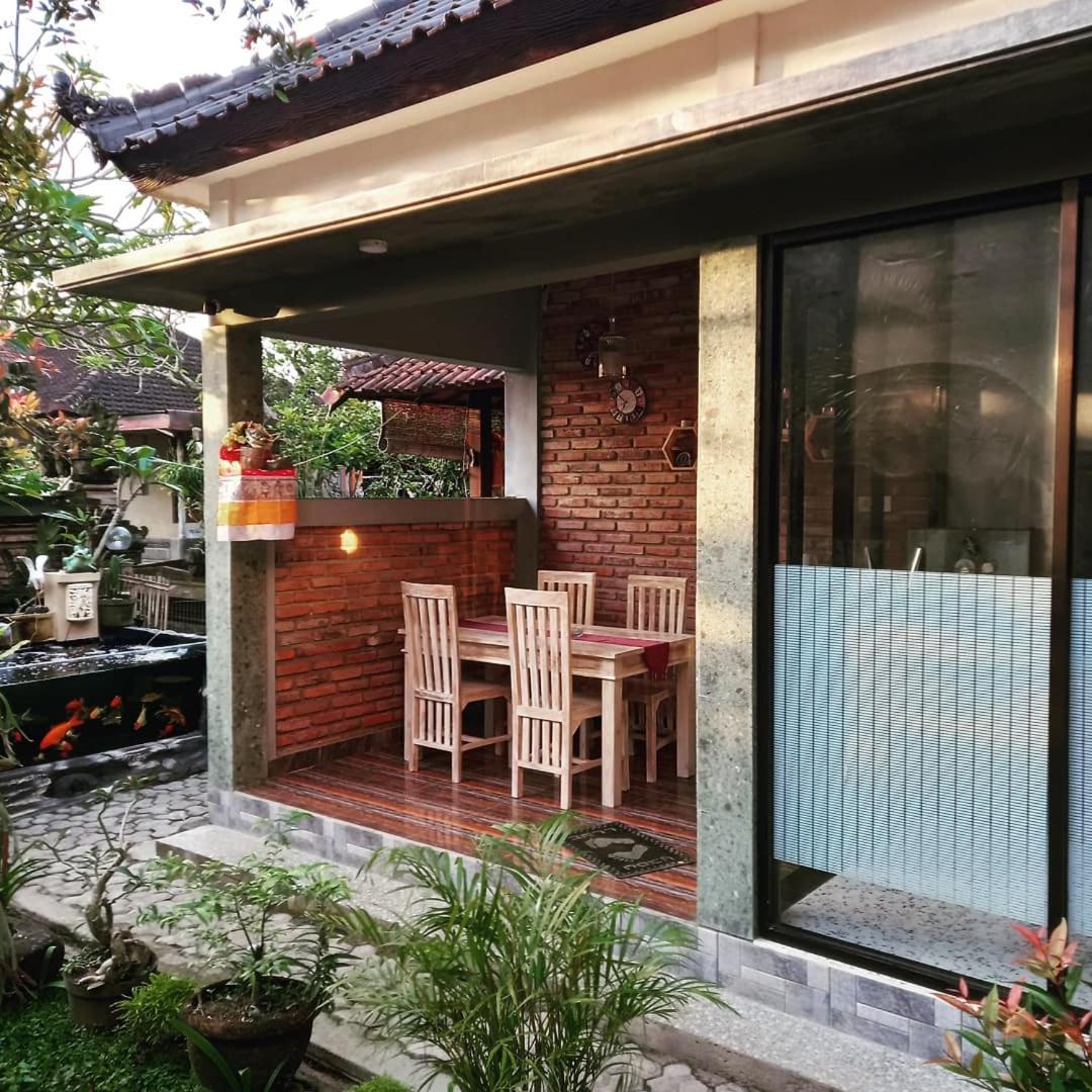 Dewa Put Guest House Ubud Buitenkant foto
