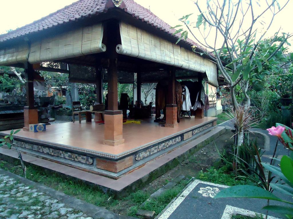 Dewa Put Guest House Ubud Buitenkant foto