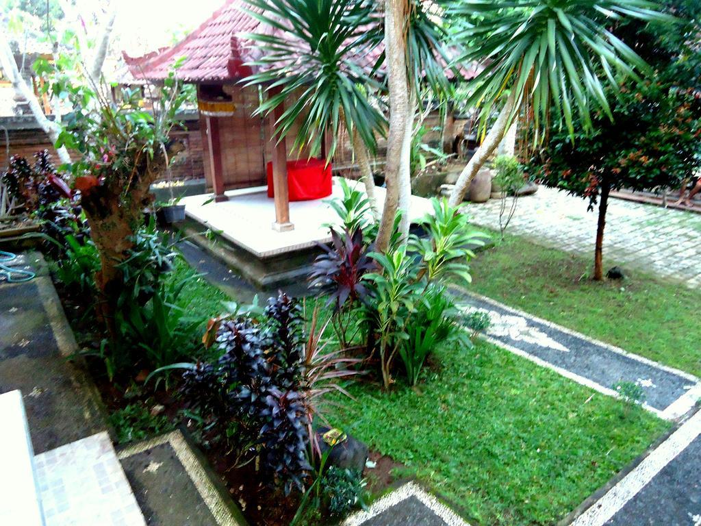 Dewa Put Guest House Ubud Buitenkant foto