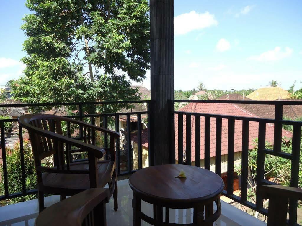 Dewa Put Guest House Ubud Buitenkant foto